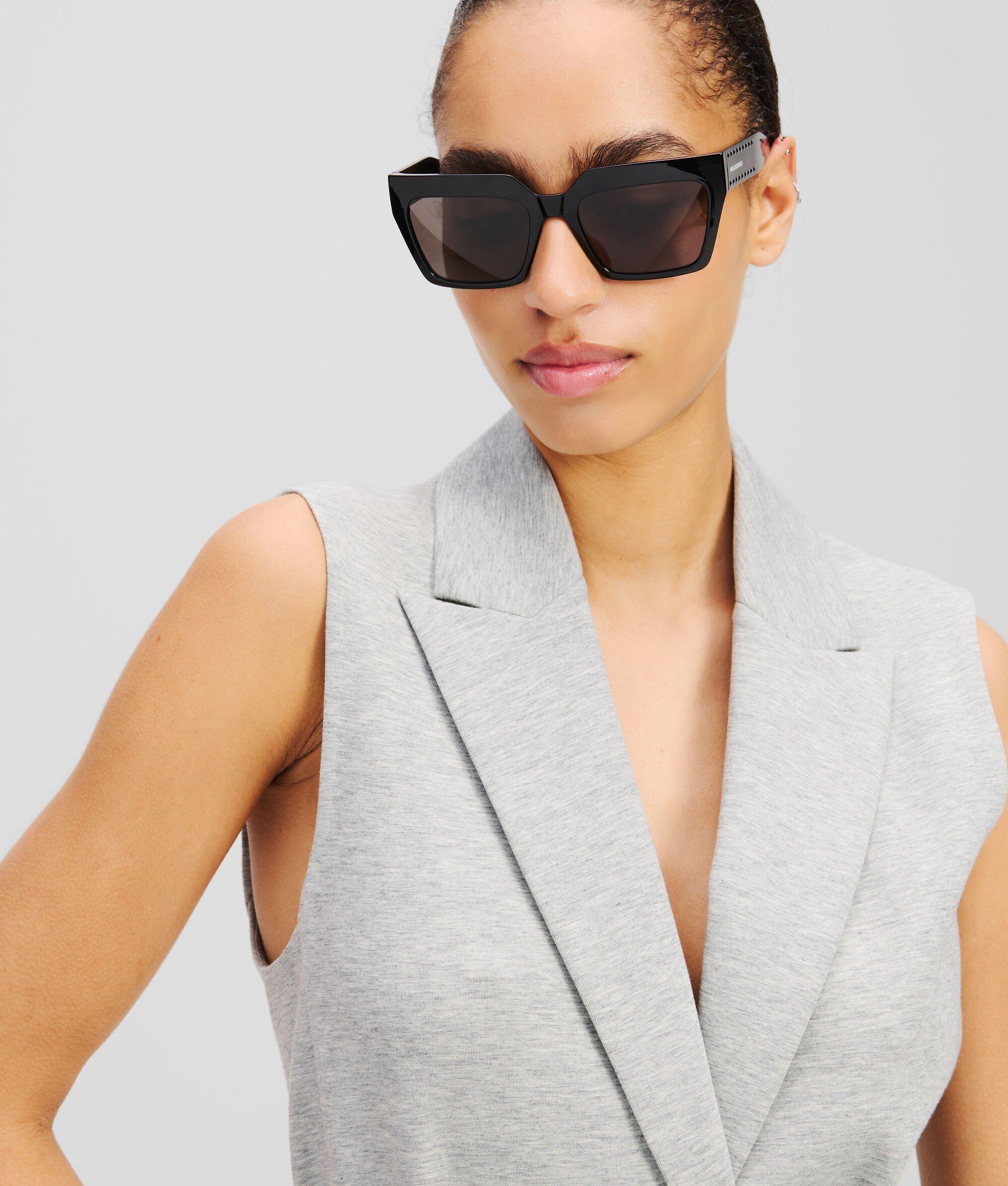 SPACE JAM SUNGLASSES Product Image