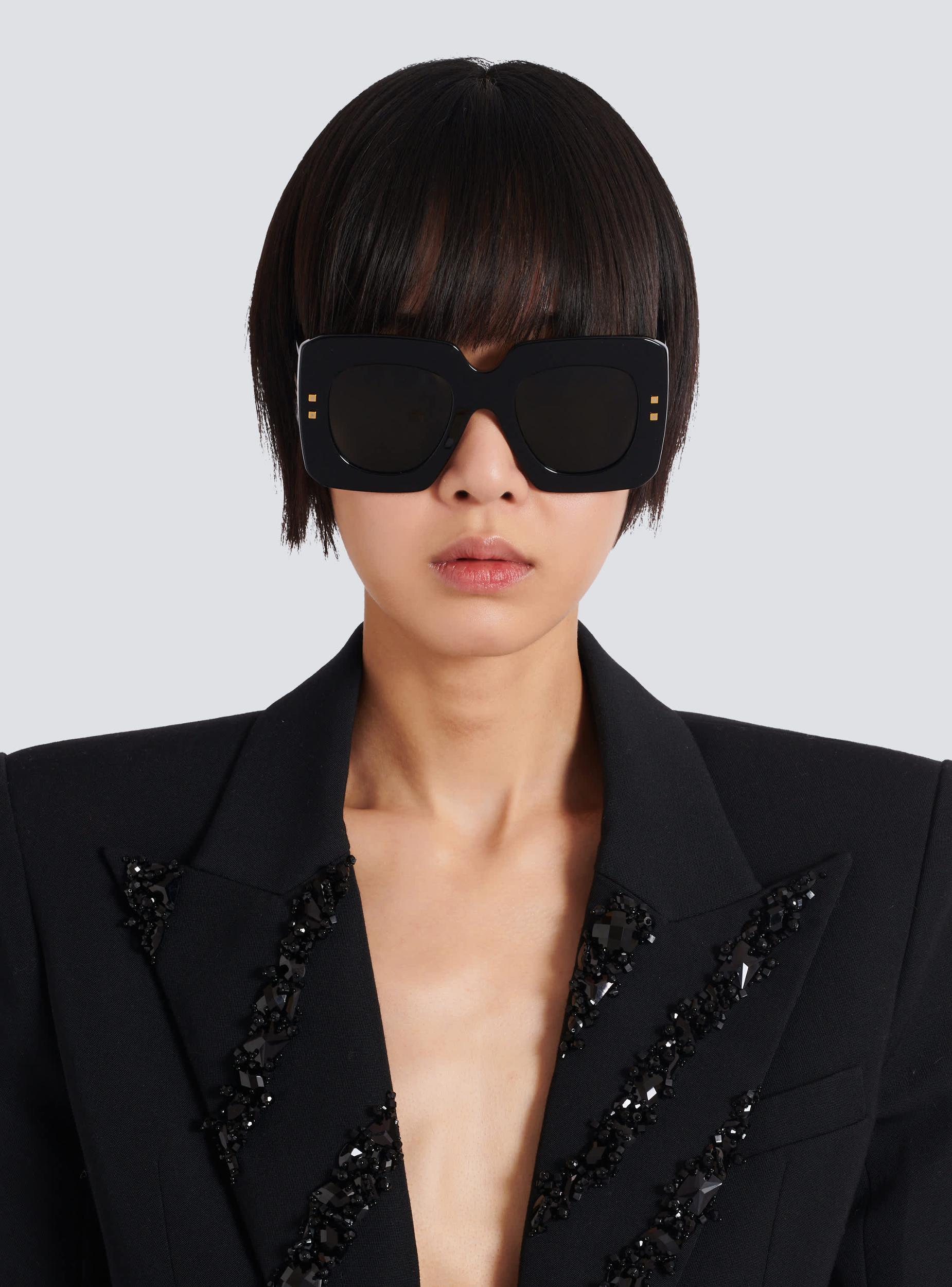 B-Bold Sunglasses Product Image