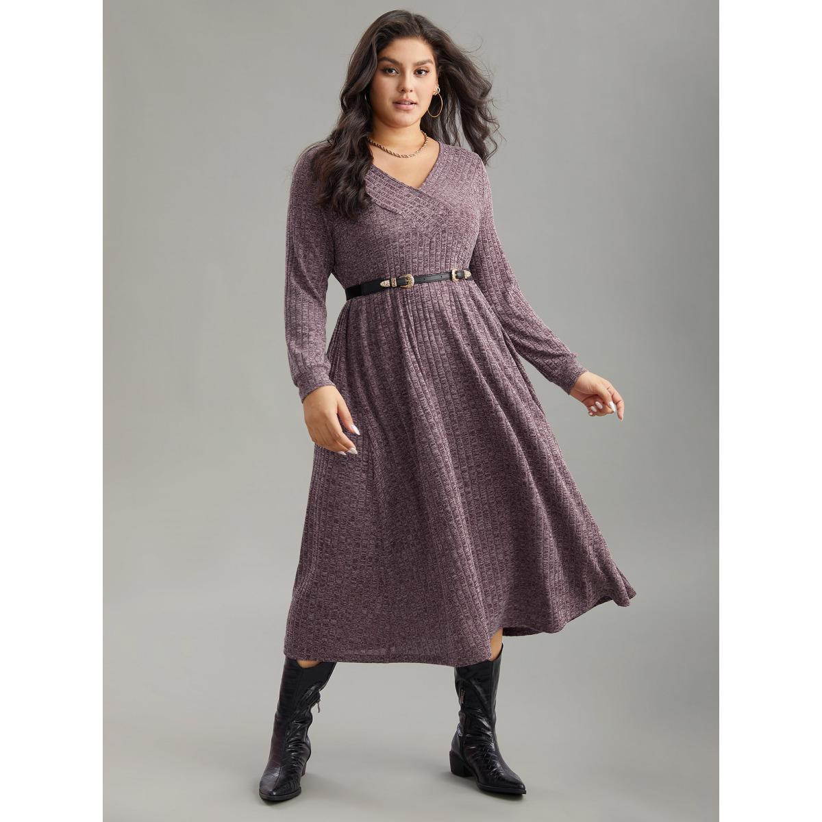 Plus Size Rib Knit Plain Plisse Long Sleeve Dress Mauve Women Leisure Rib Knit V-neck Long Sleeve Curvy Midi Dress BloomChic 28/5X Product Image