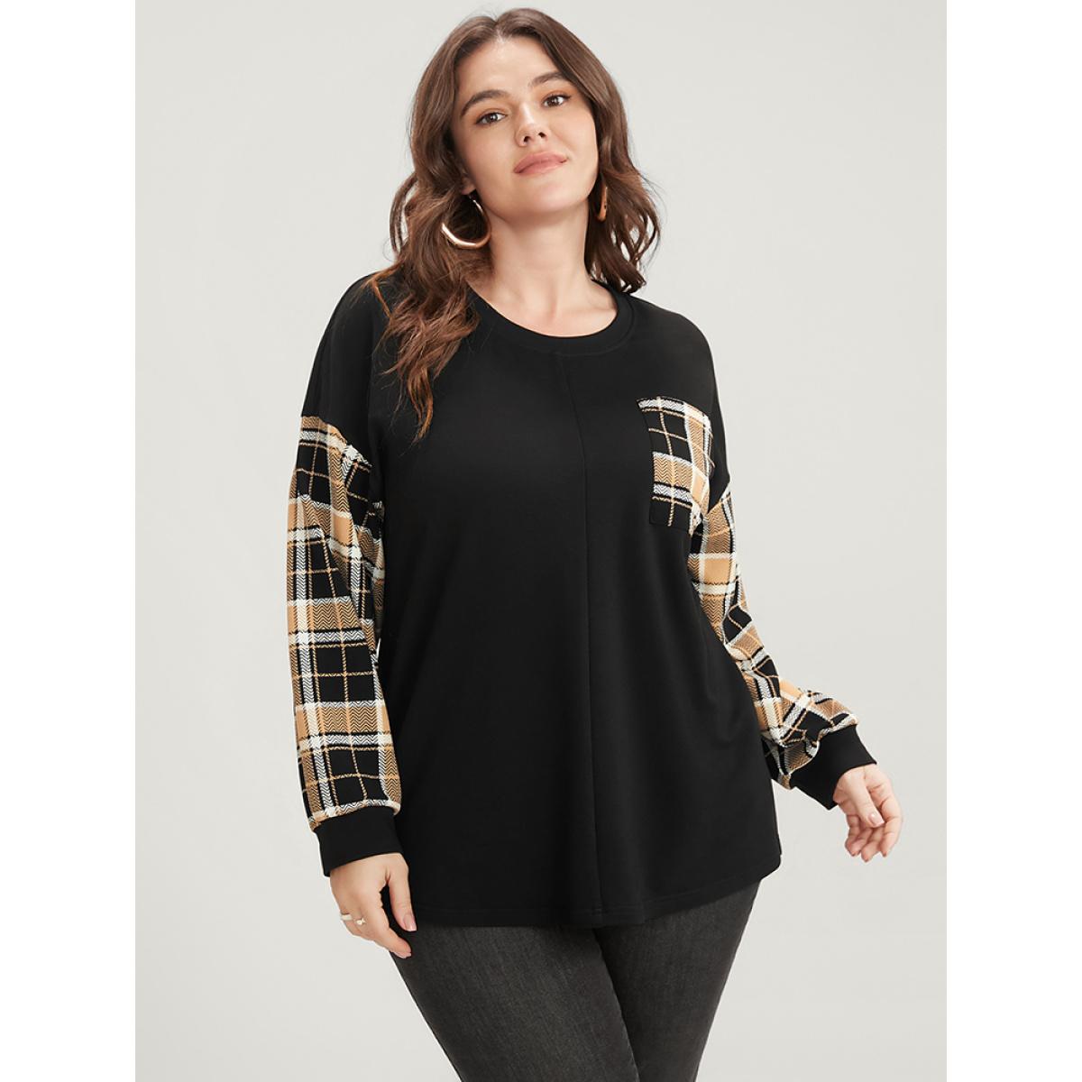 Plus Size Plaid Patchwork Pocket Round Neck Sweatshirt Women Black Casual Patchwork Round Neck Dailywear Sweatshirts BloomChic 10/M Product Image