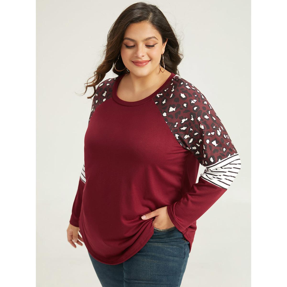 Plus Size Leopard Striped Patchwork Raglan Sleeve T-shirt Burgundy Women Casual Contrast Leopard Round Neck Dailywear T-shirts BloomChic 26/4X Product Image