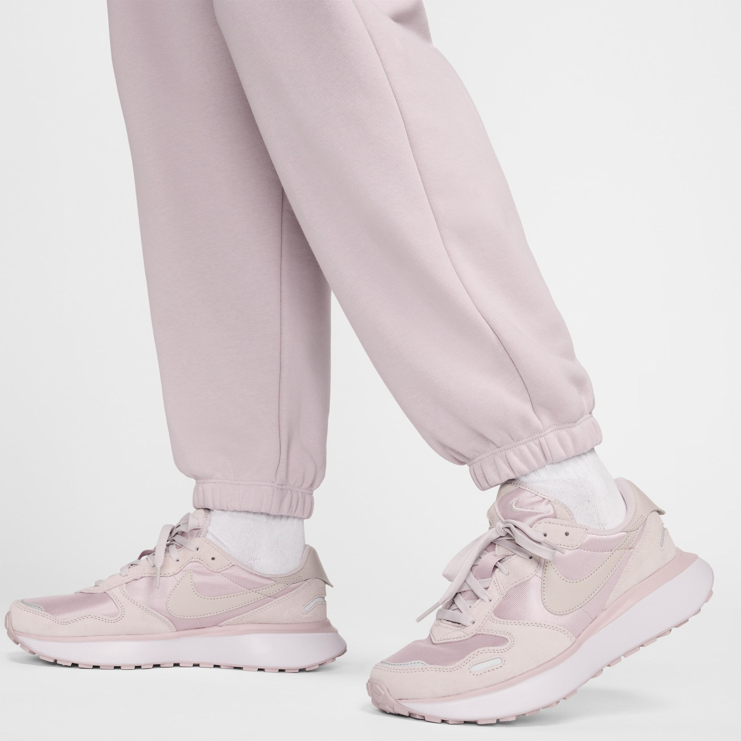 Womens Nike Sportswear Club Fleece Mid-Rise Oversized Sweatpants Product Image