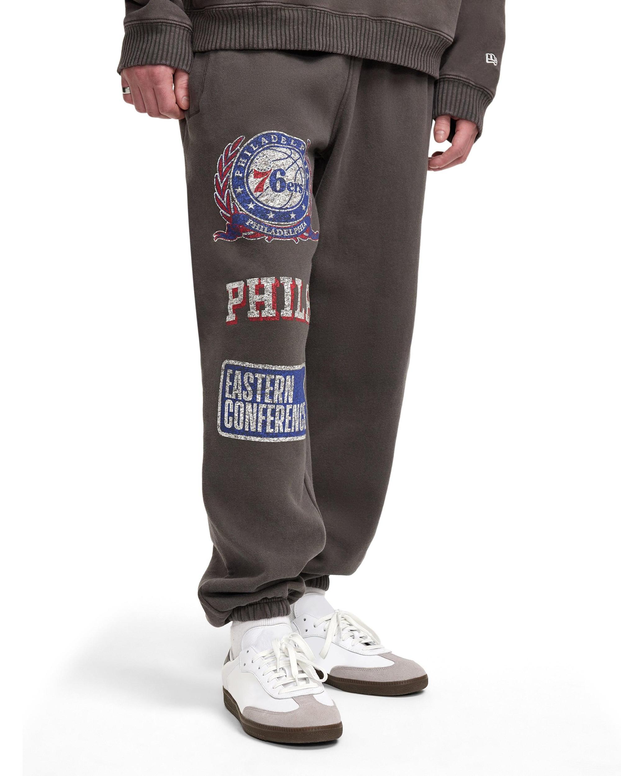 Boston Celtics Oversized Essentials Sweatpants Male Product Image