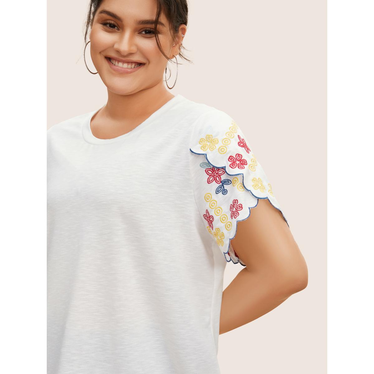 Plus Size Contrast Floral Embroidered Petal Sleeve T-shirt WhiteSmoke Women Casual Petal edge Round Neck Everyday T-shirts BloomChic 22-24/3X Product Image