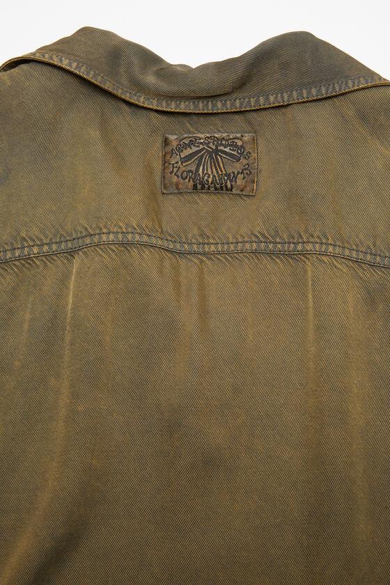 Button-up shirt Product Image