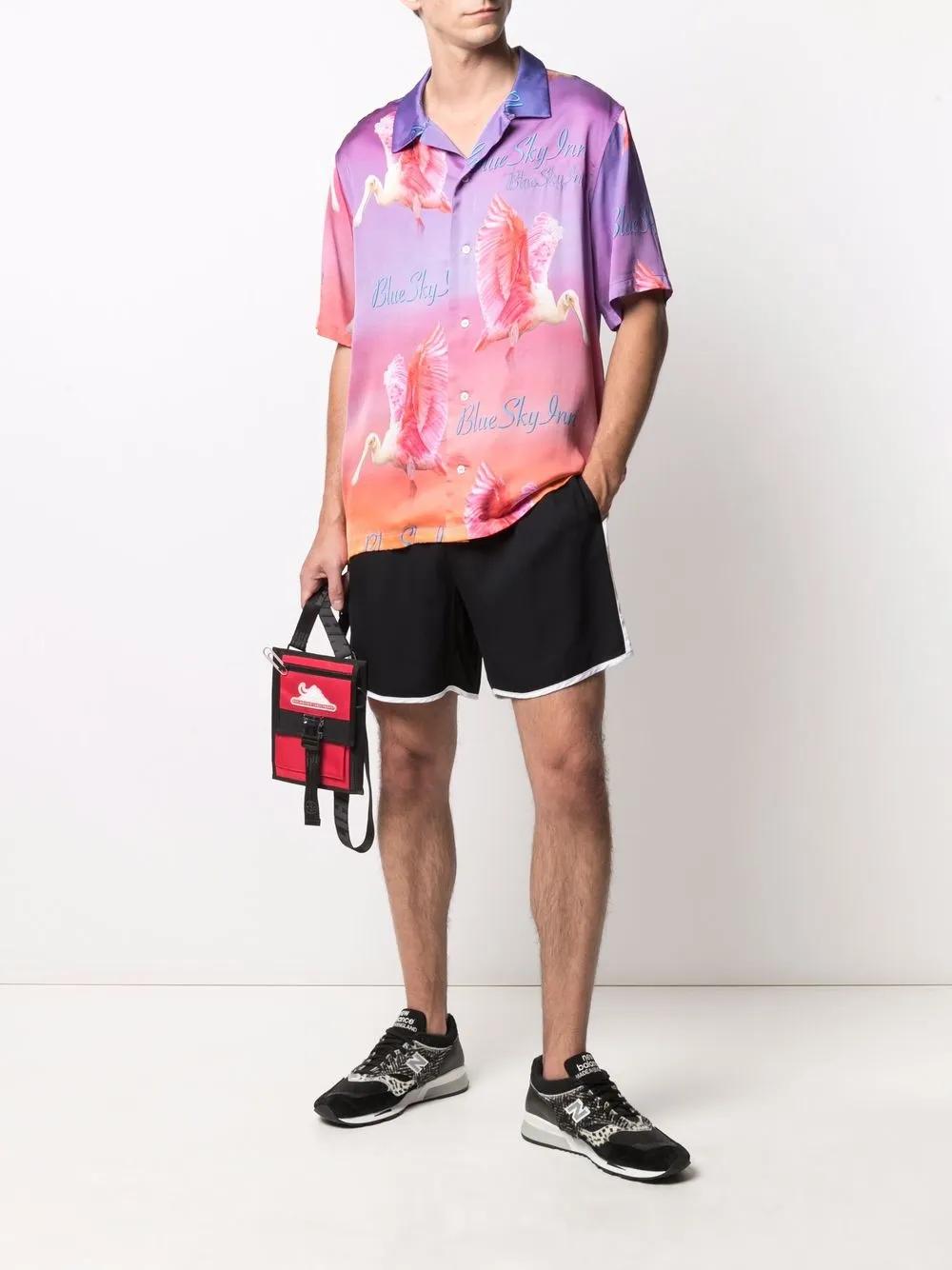 contrast stripe shorts Product Image