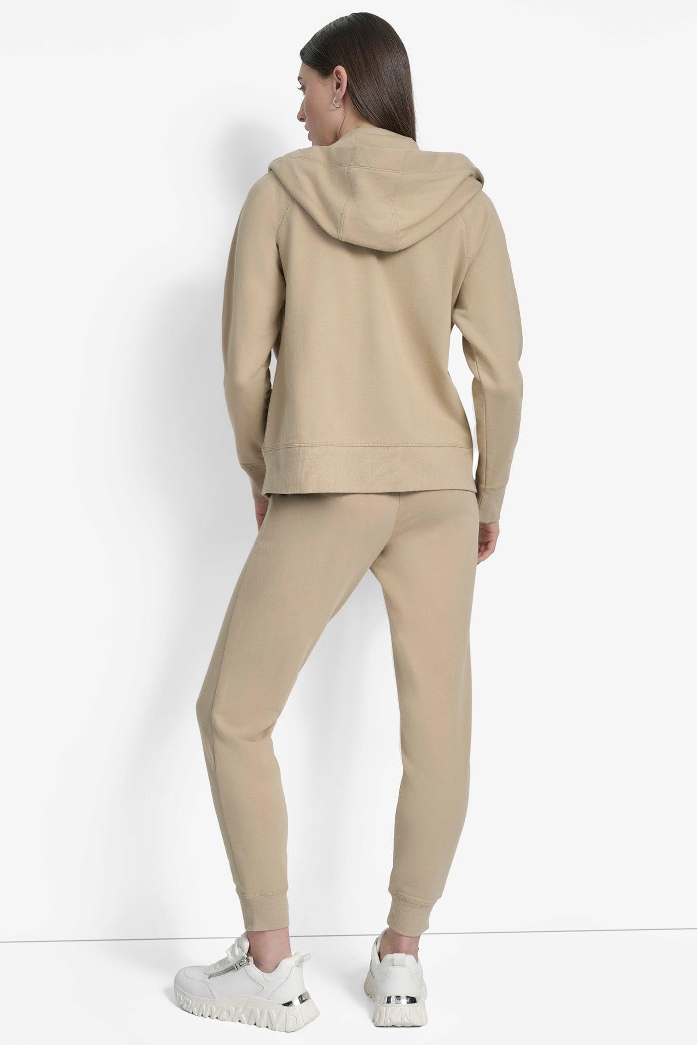 LOGO DRAWSTRING PERFORMANCE HOODIE Product Image