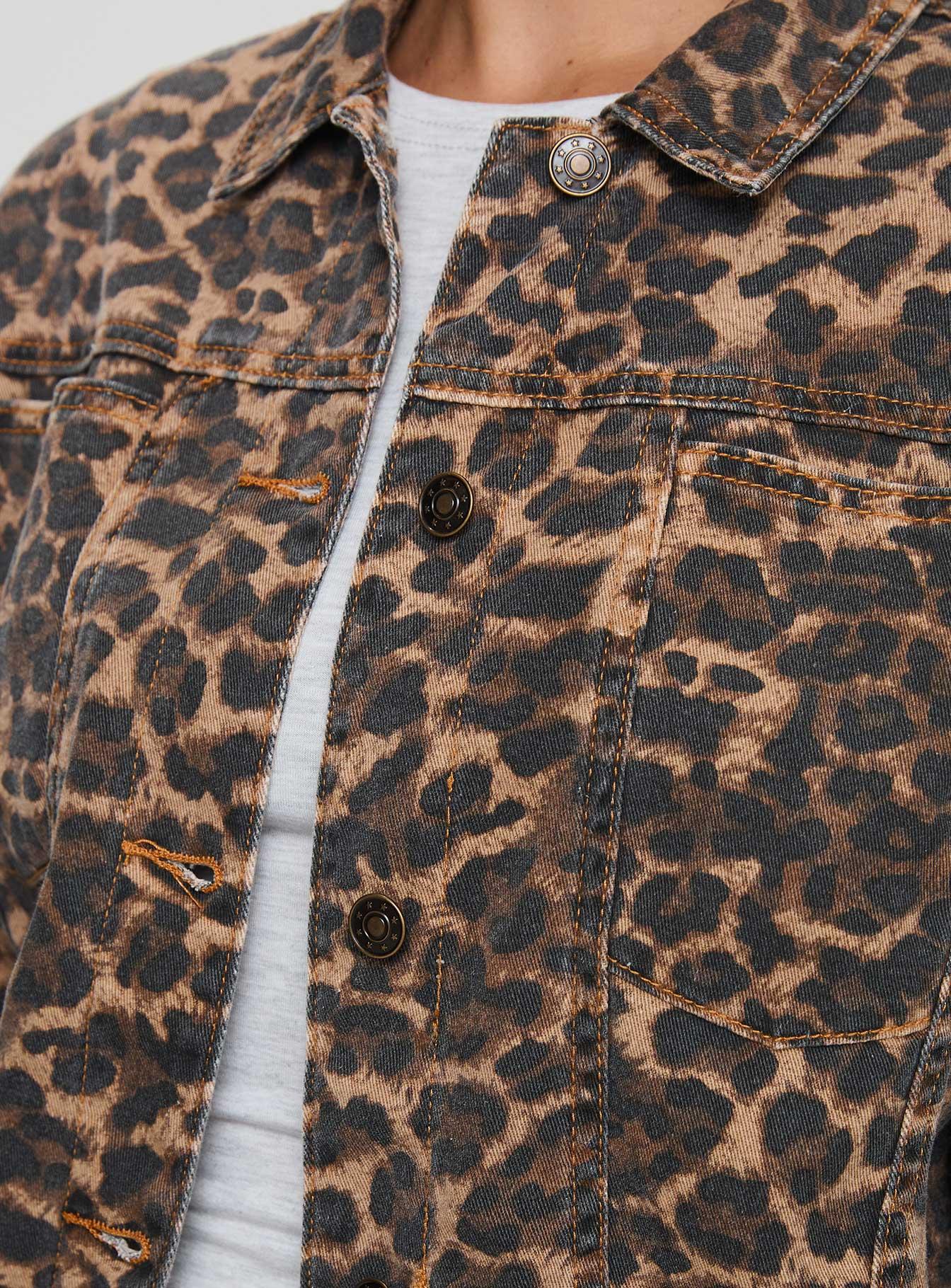 Carmela Jacket Leopard Product Image
