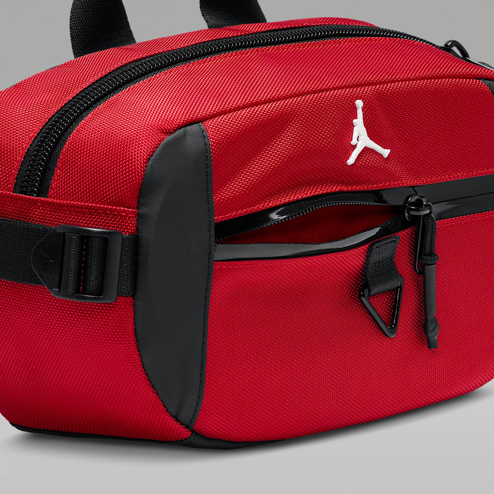 Jordan Sport Crossbody Bag (5L) Product Image
