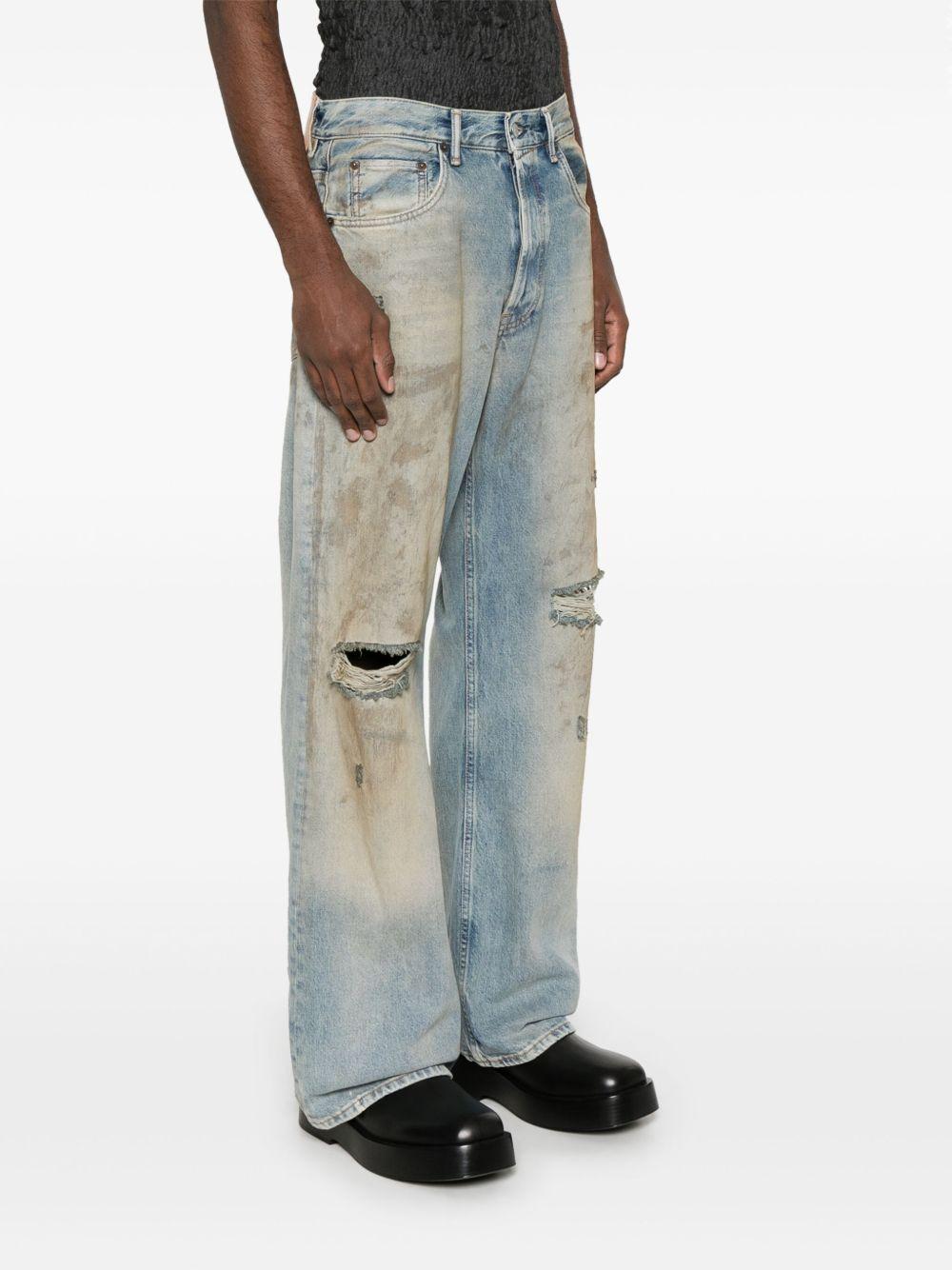 loose-cut jeans Product Image