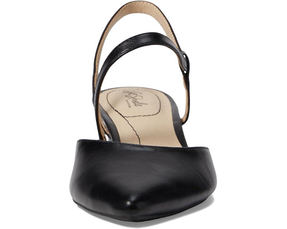 Minimalist Dress Pump Product Image