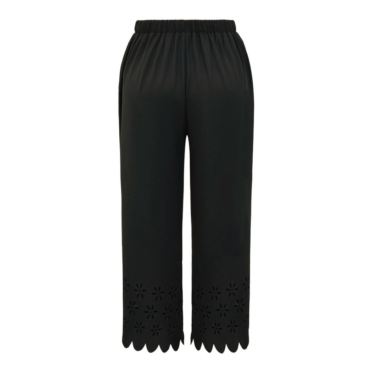 Plus Size Plain Pocket Laser Cut Pants Women Black Elegant Straight Leg High Rise Dailywear Pants BloomChic 12/L Product Image