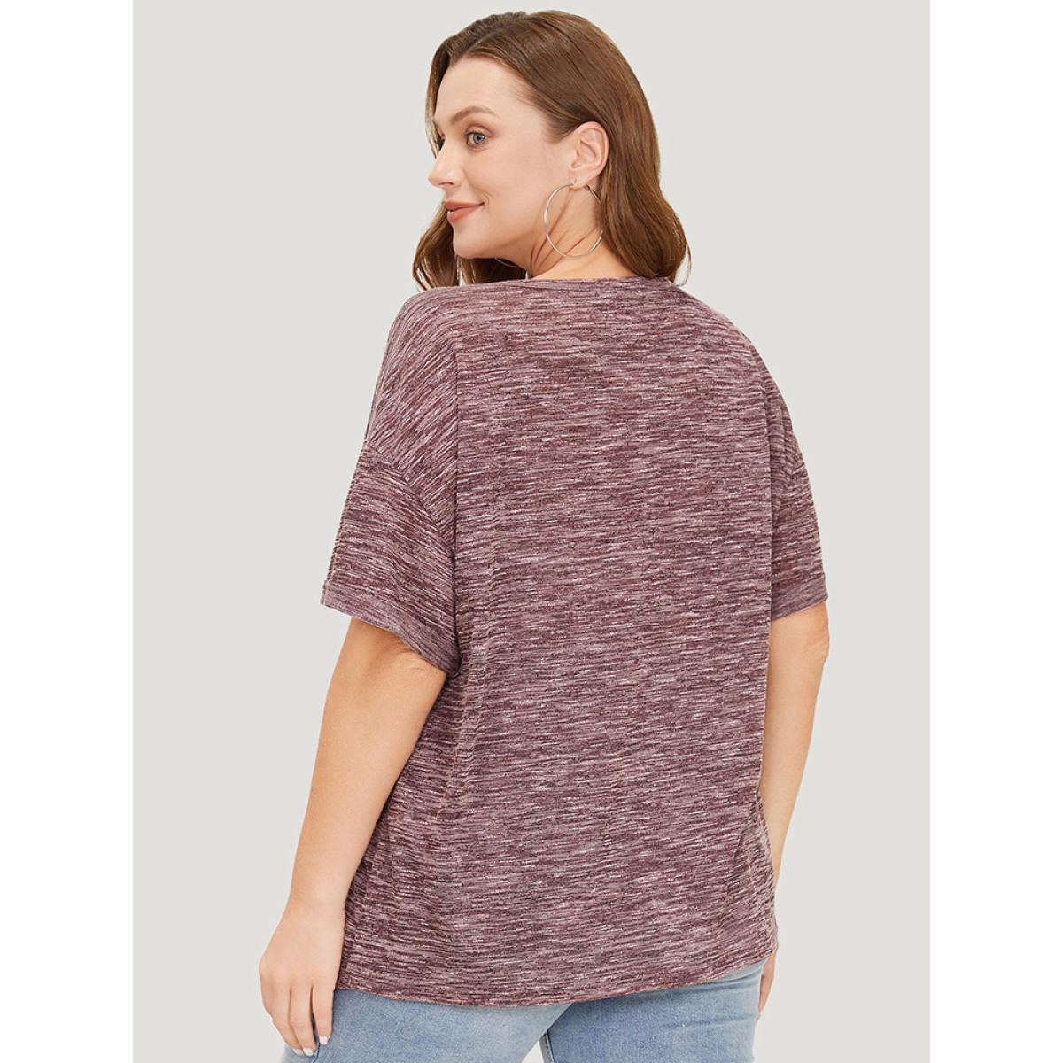 Plus Size Plain Keyhole Split Hem Heather T-shirt Burgundy Women Casual Heather Plain Keyhole Cut-Out Dailywear T-shirts BloomChic 14-16/1X Product Image