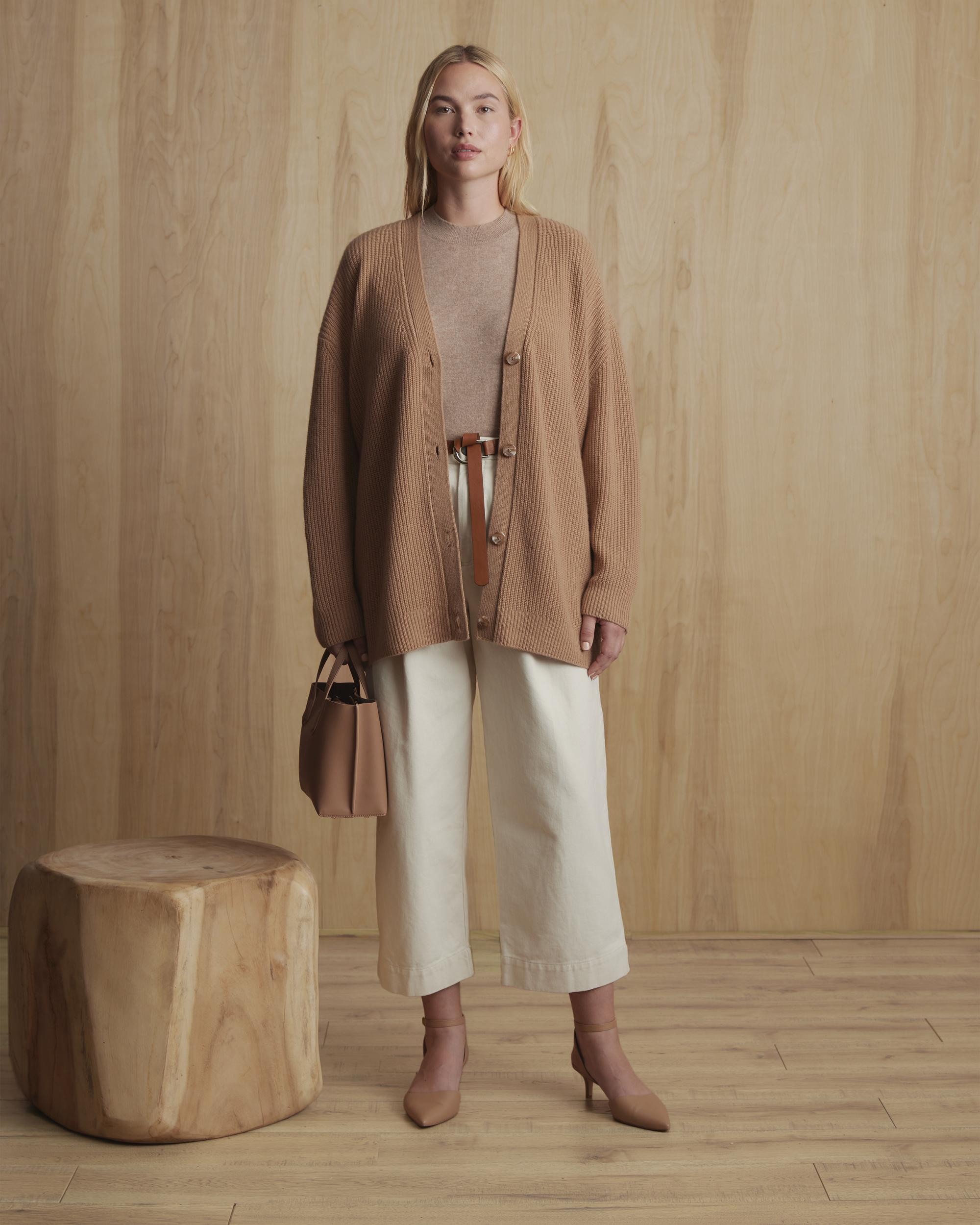 Quince | Women's Mongolian Spring Cashmere OverSized Boyfriend Cardigan Sweater Size XS Product Image