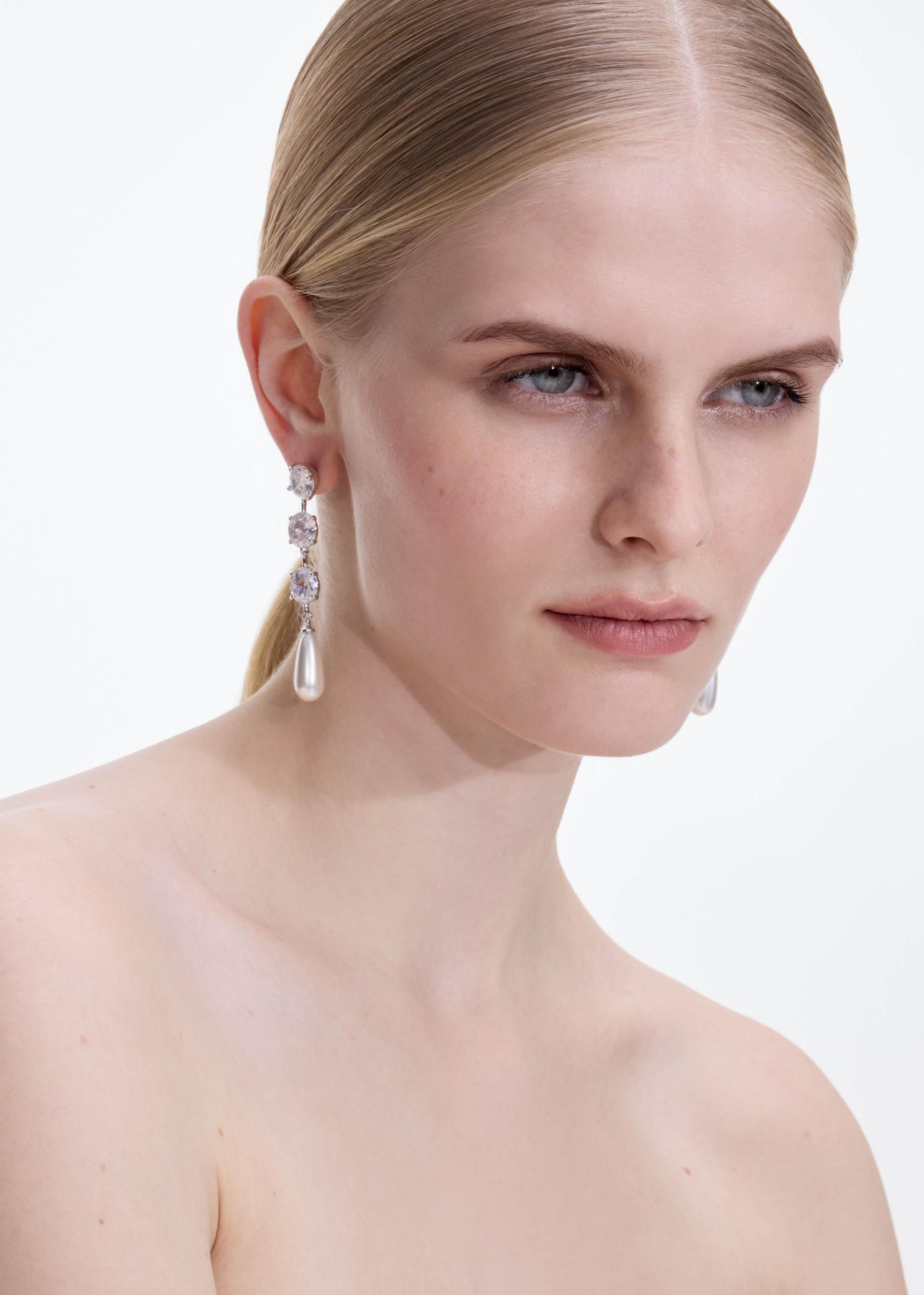 Tiered Crystal Pearl Droplet Earrings Product Image