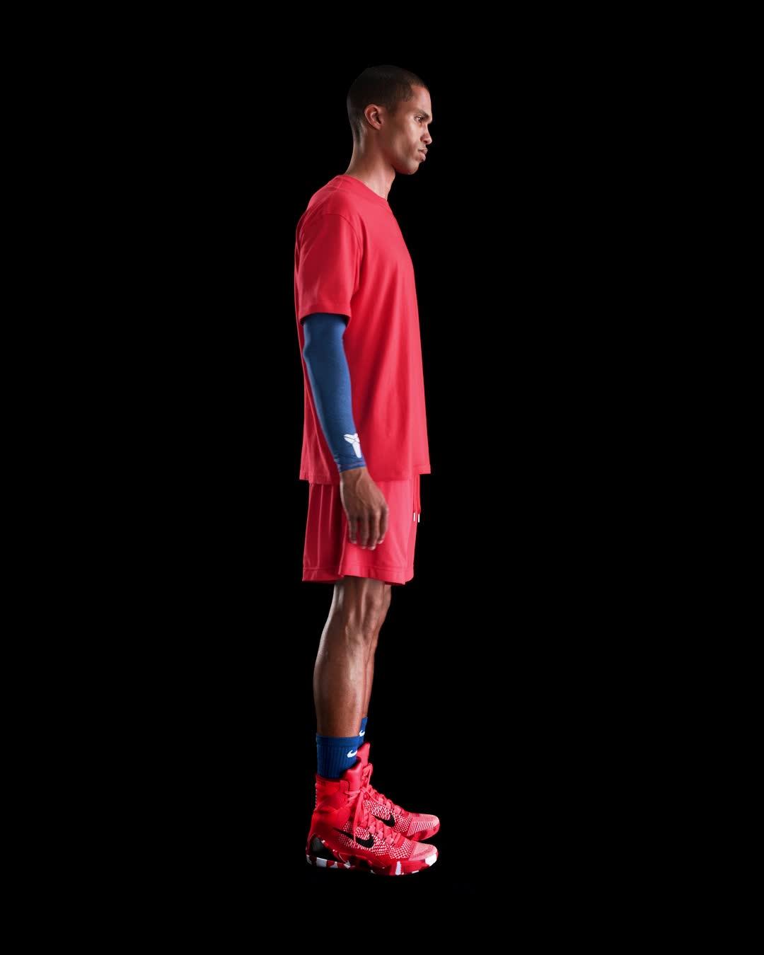 Nike Men's Kobe Basketball T-Shirt Product Image