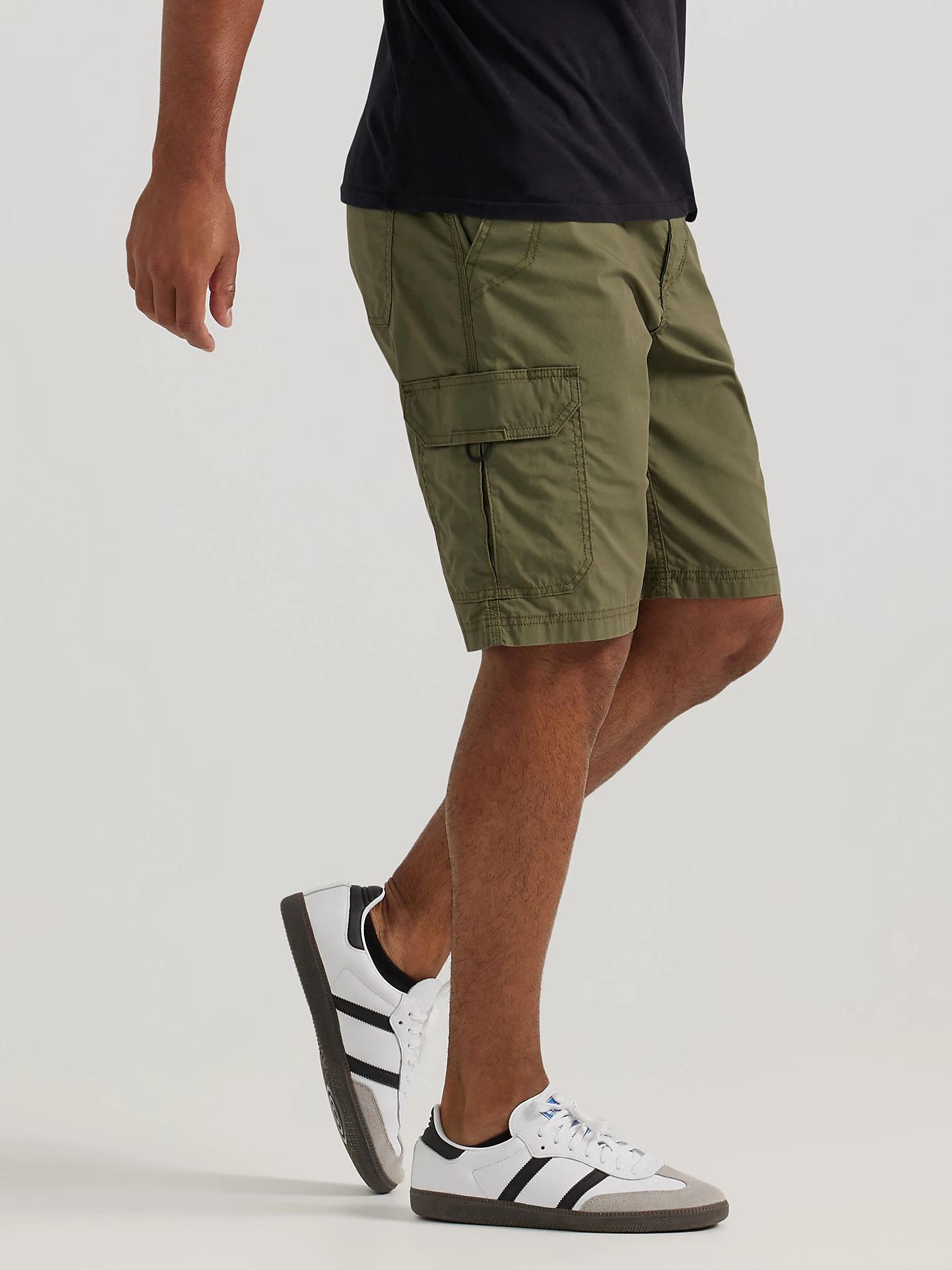 Men's Extreme Motion Crossroad Cargo Short | Men's Shorts | Lee® Product Image
