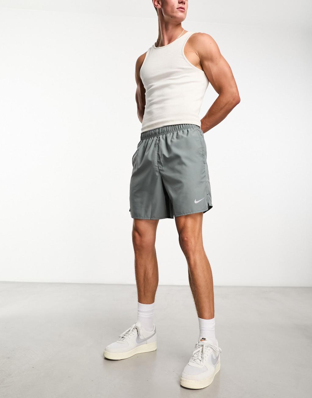 Nike Running Challenger Dri-FIT 7 inch shorts in gray Product Image