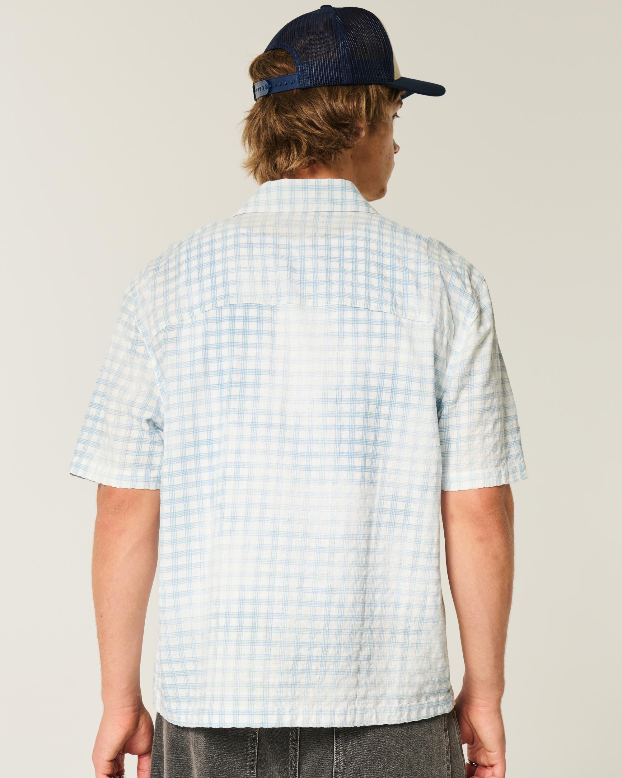 Boxy Short-Sleeve Pocket Shirt Product Image