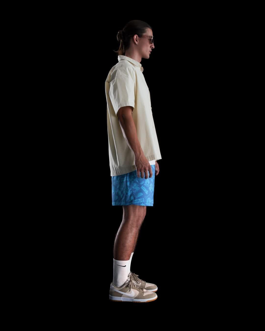 Nike Mens Club Flow Shorts | IB8551-464 Product Image