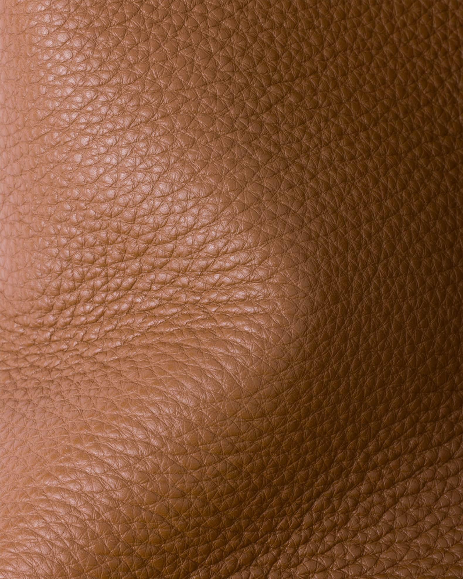 Men's Textured Leather Tote Bag Product Image