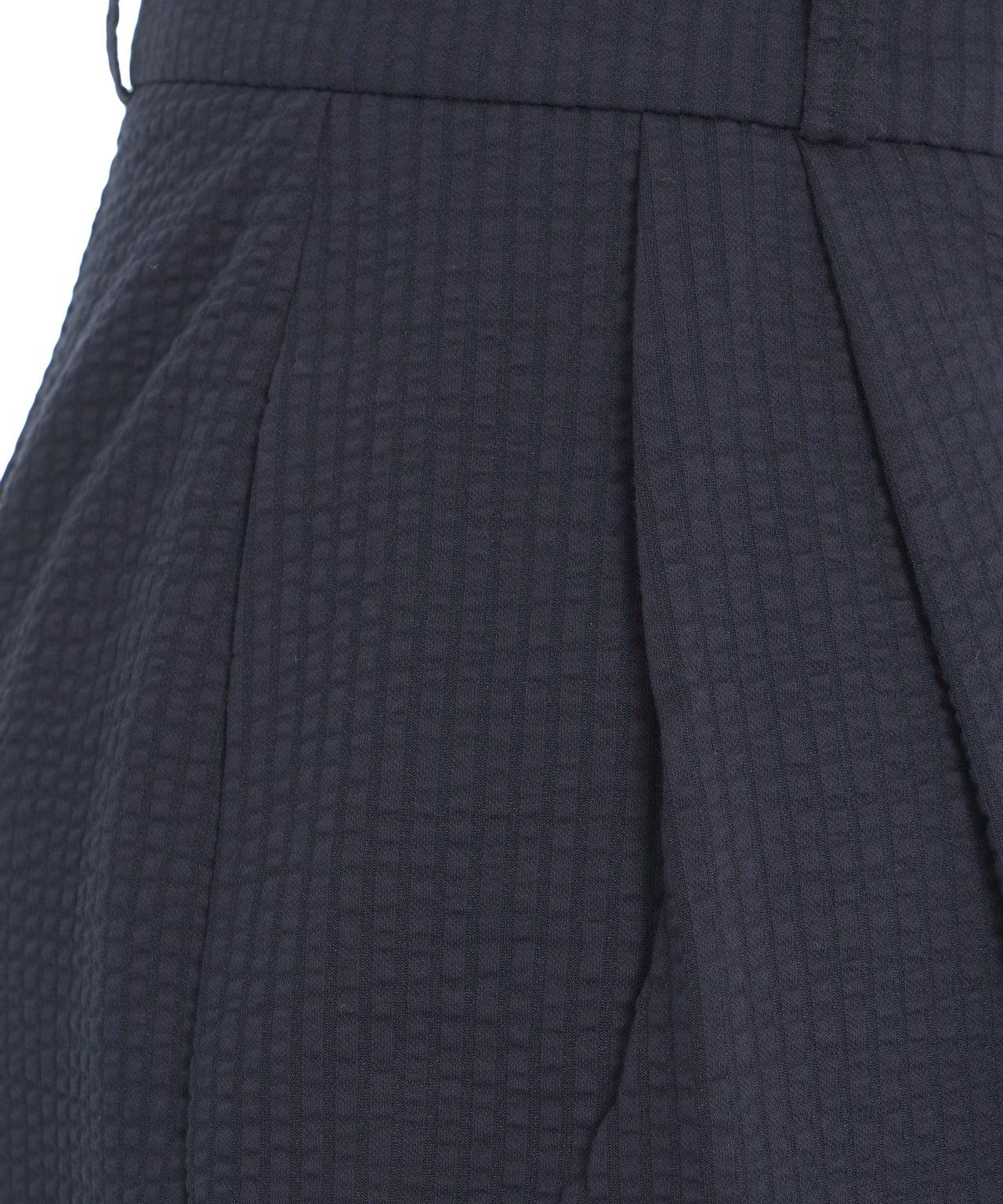 Pleated bermuda Product Image