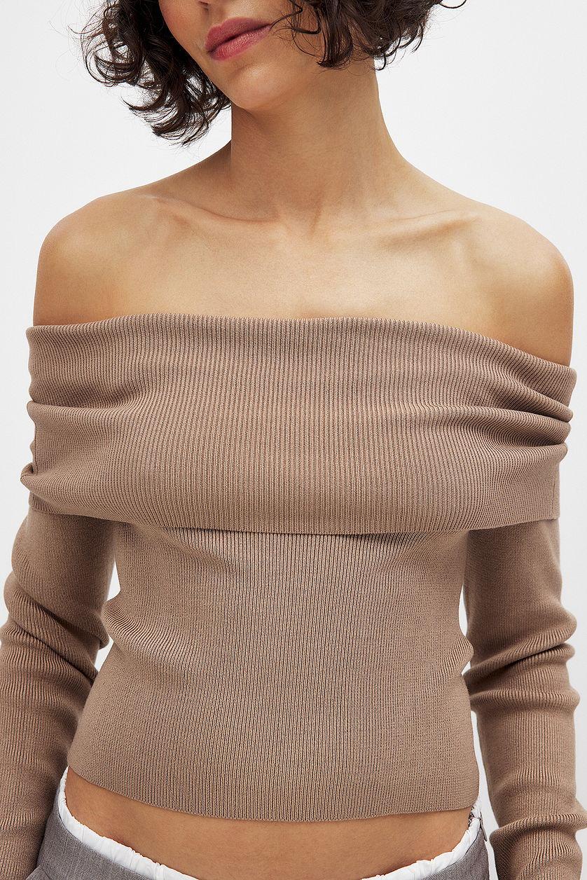 Folded Offshoulder Knitted Top Product Image