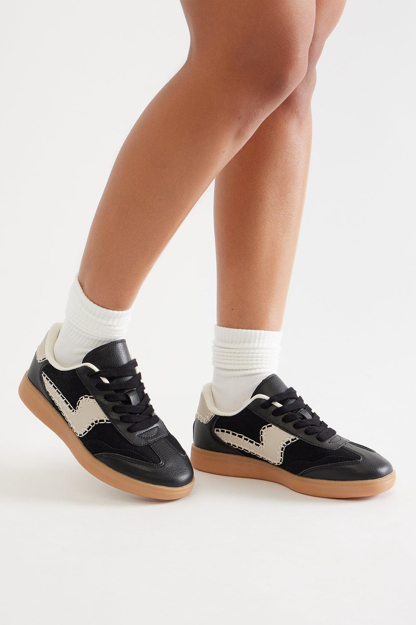 Sammie Lace Up Sneakers - Black Product Image
