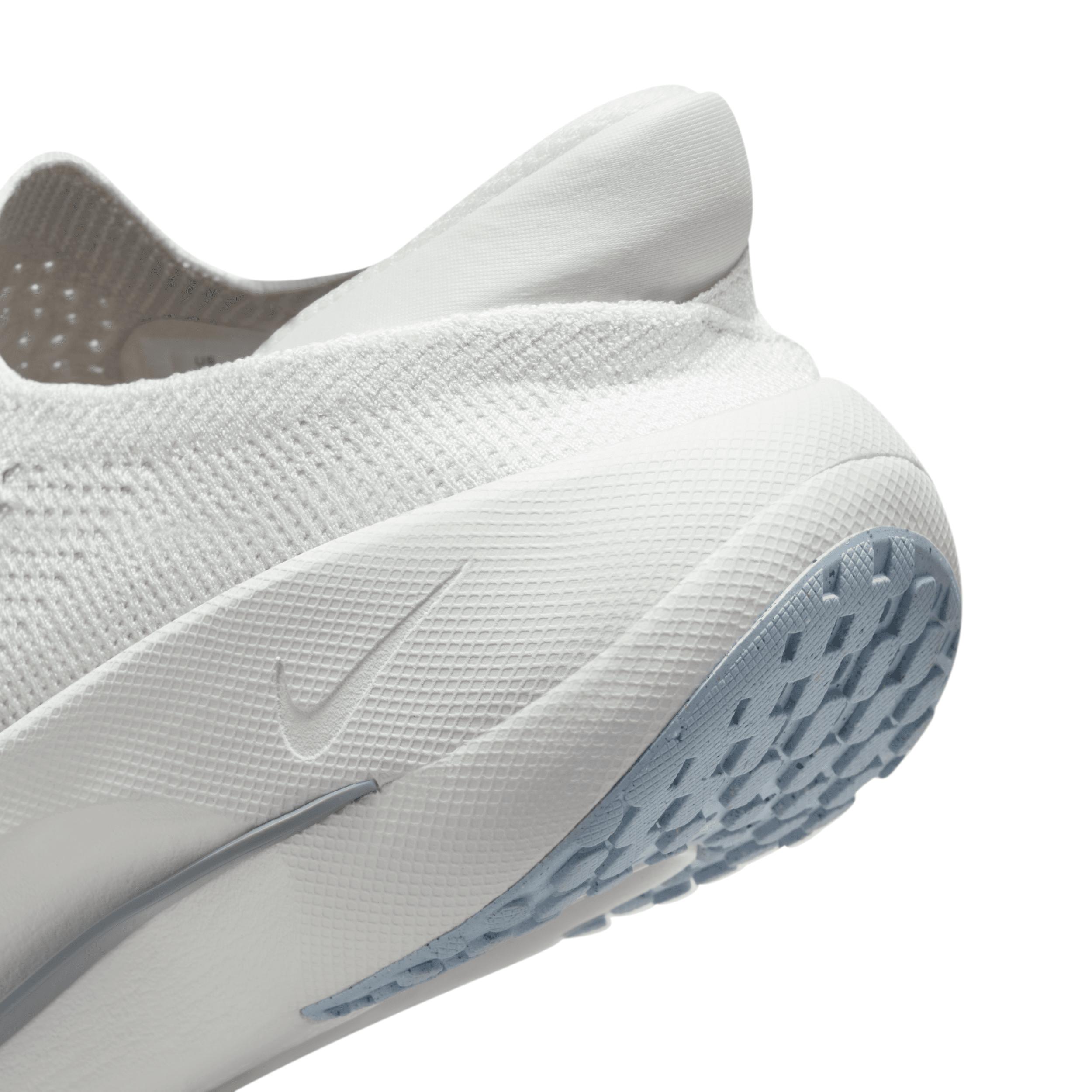 Nike Reina EasyOn Women's Shoes Product Image