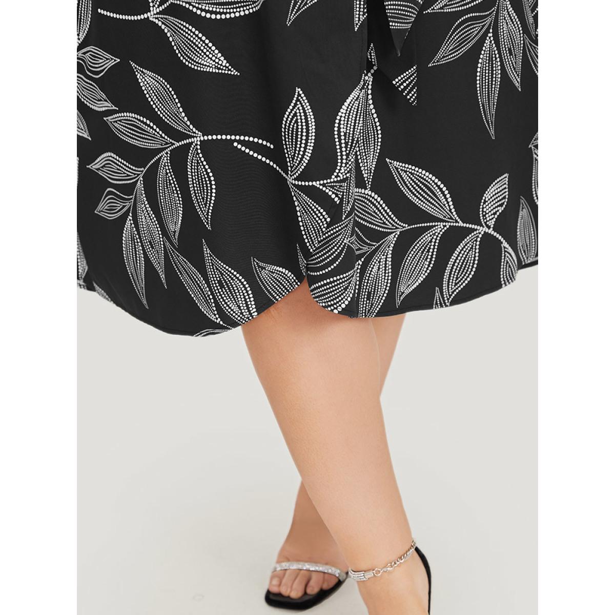 Plus Size Plants Print Overlap Collar Belted Tank Dress Black Women Office Wrap V-neck Sleeveless Curvy Knee Dress BloomChic 30/6X Product Image