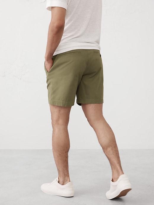 7" Lived-In Short Product Image