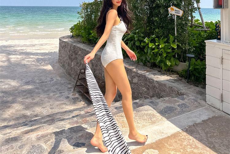 Spaghetti Strap Bow Swimsuit Product Image