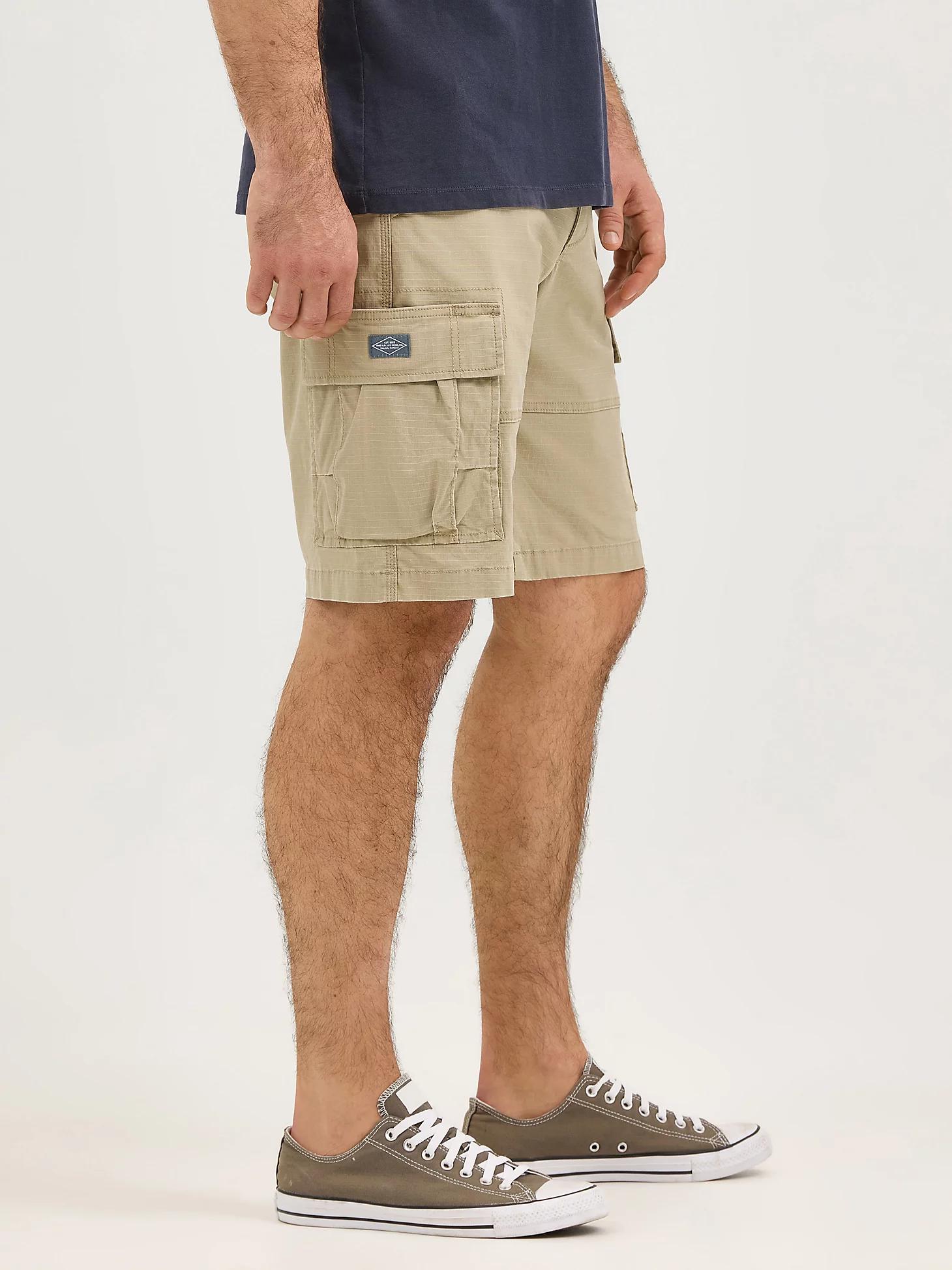 Men's Extreme Motion Carolina Ripstop Cargo Short | Men's Shorts | Lee® Product Image