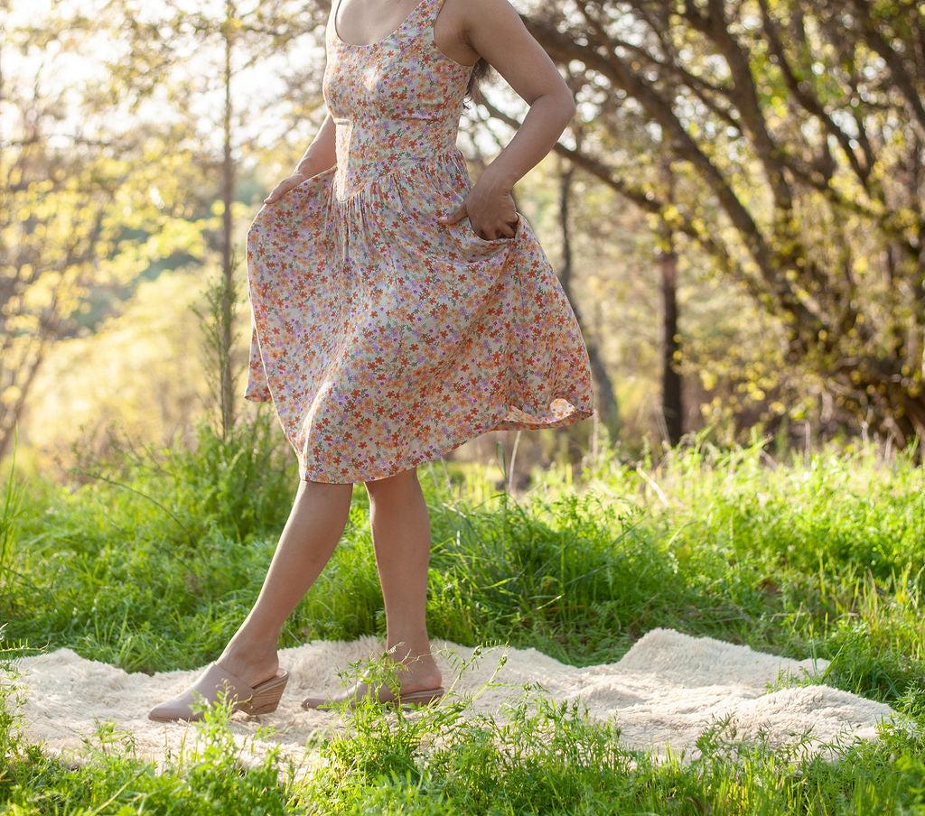 Agnes dress in Oat Linen Product Image