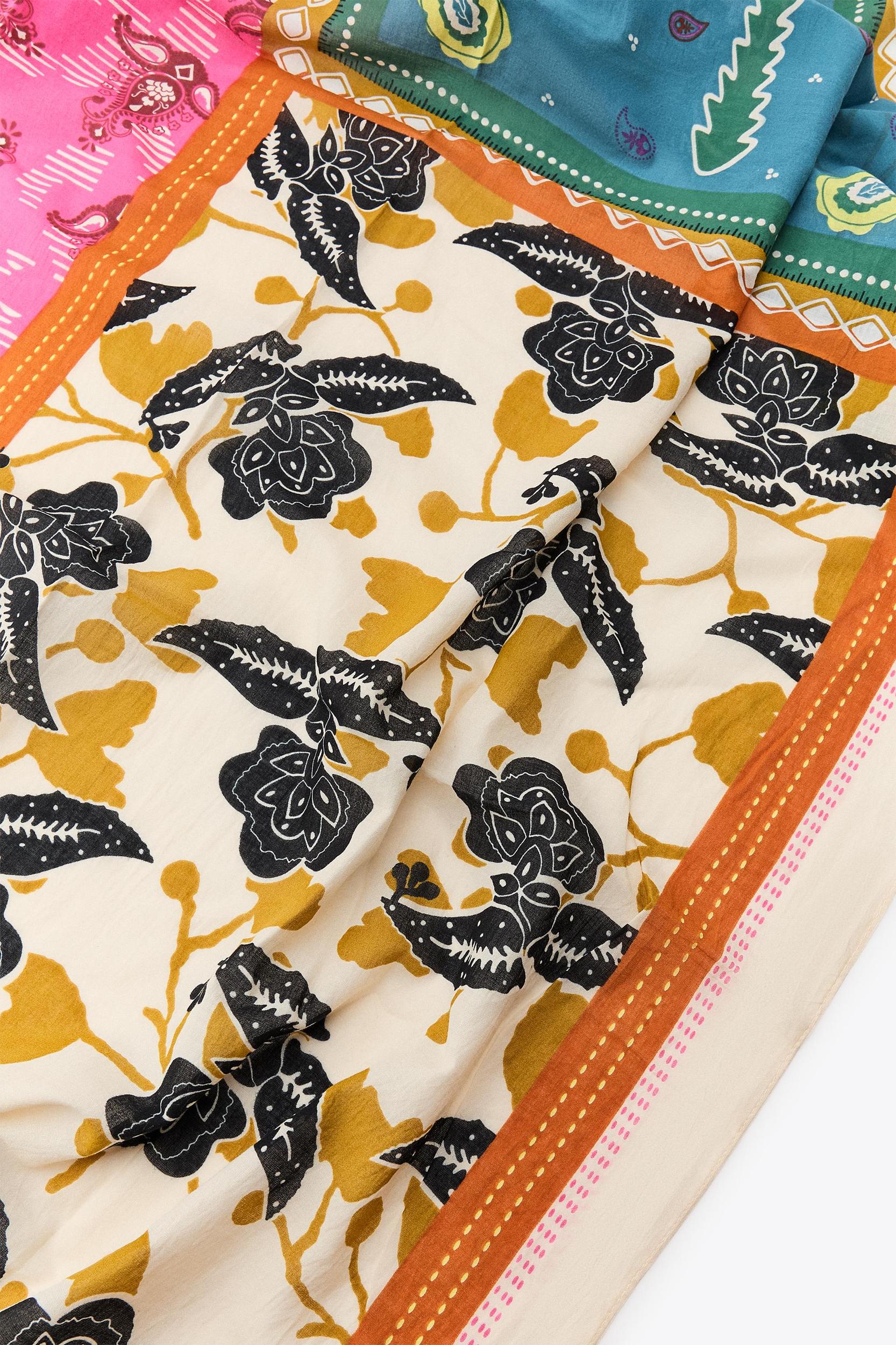 PRINTED COTTON SCARF Product Image