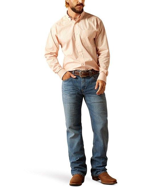 Ariat Classic Fit Ashton Wrinkle-Free Long Sleeve Solid Woven Shirt Product Image