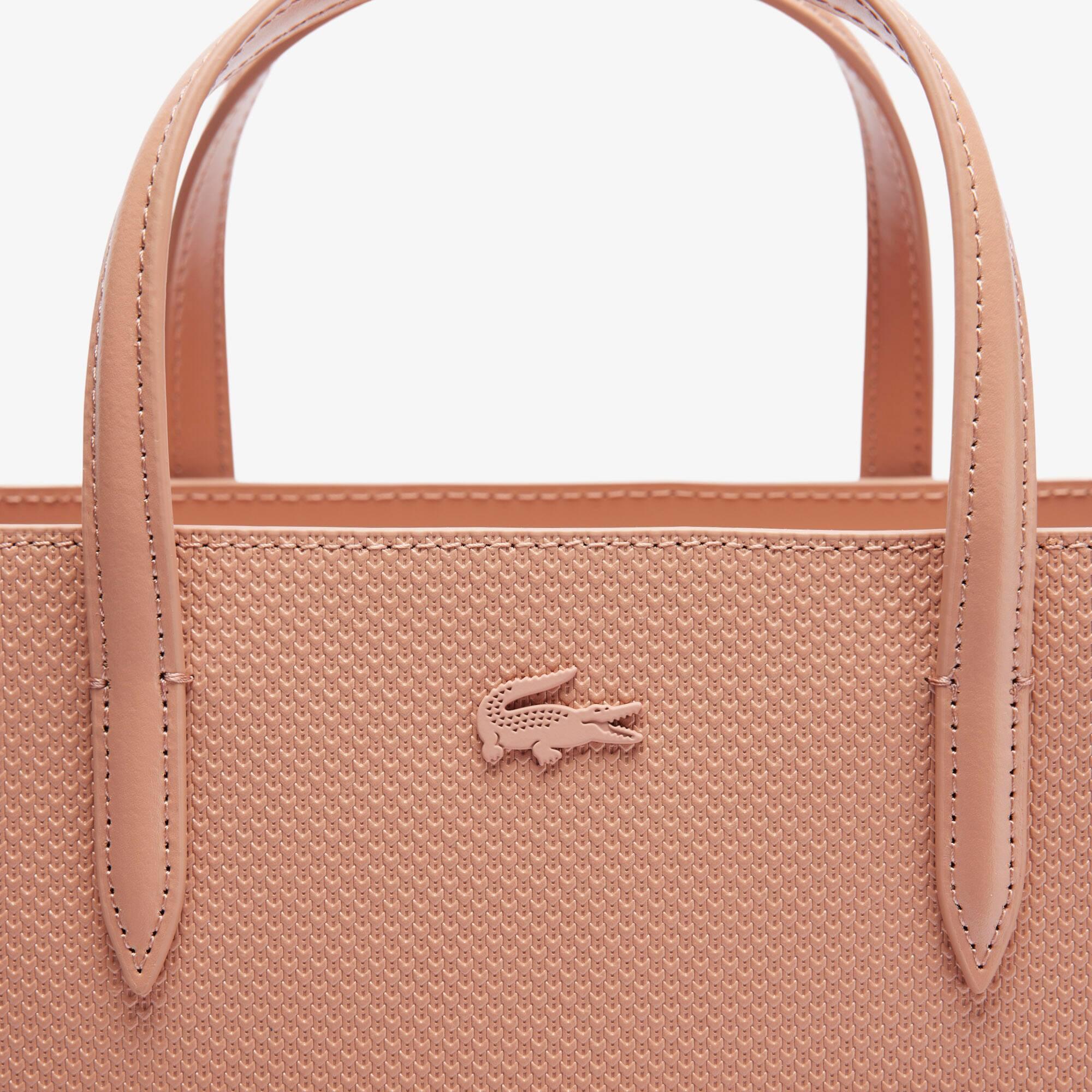 Small Chantaco Leather Purse Product Image