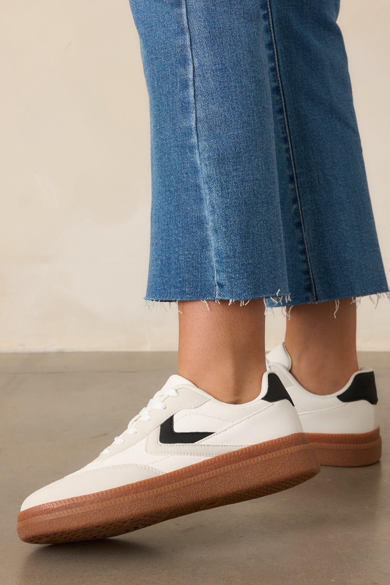 Catching Moments White & Grey Sneaker Product Image