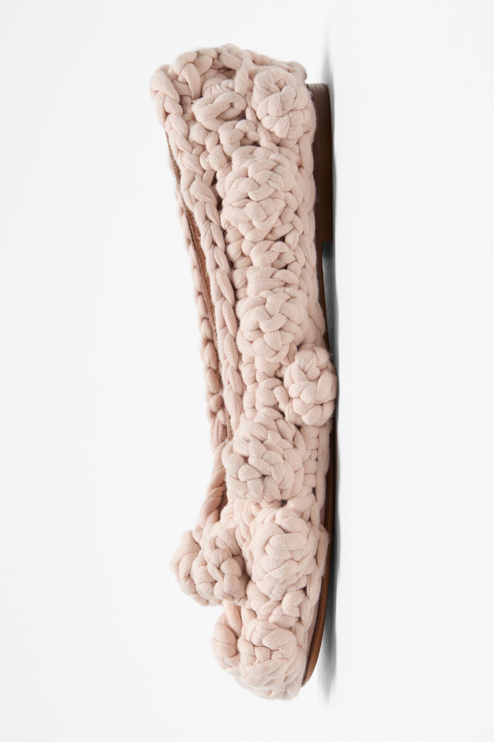 Knit ballet flat Product Image