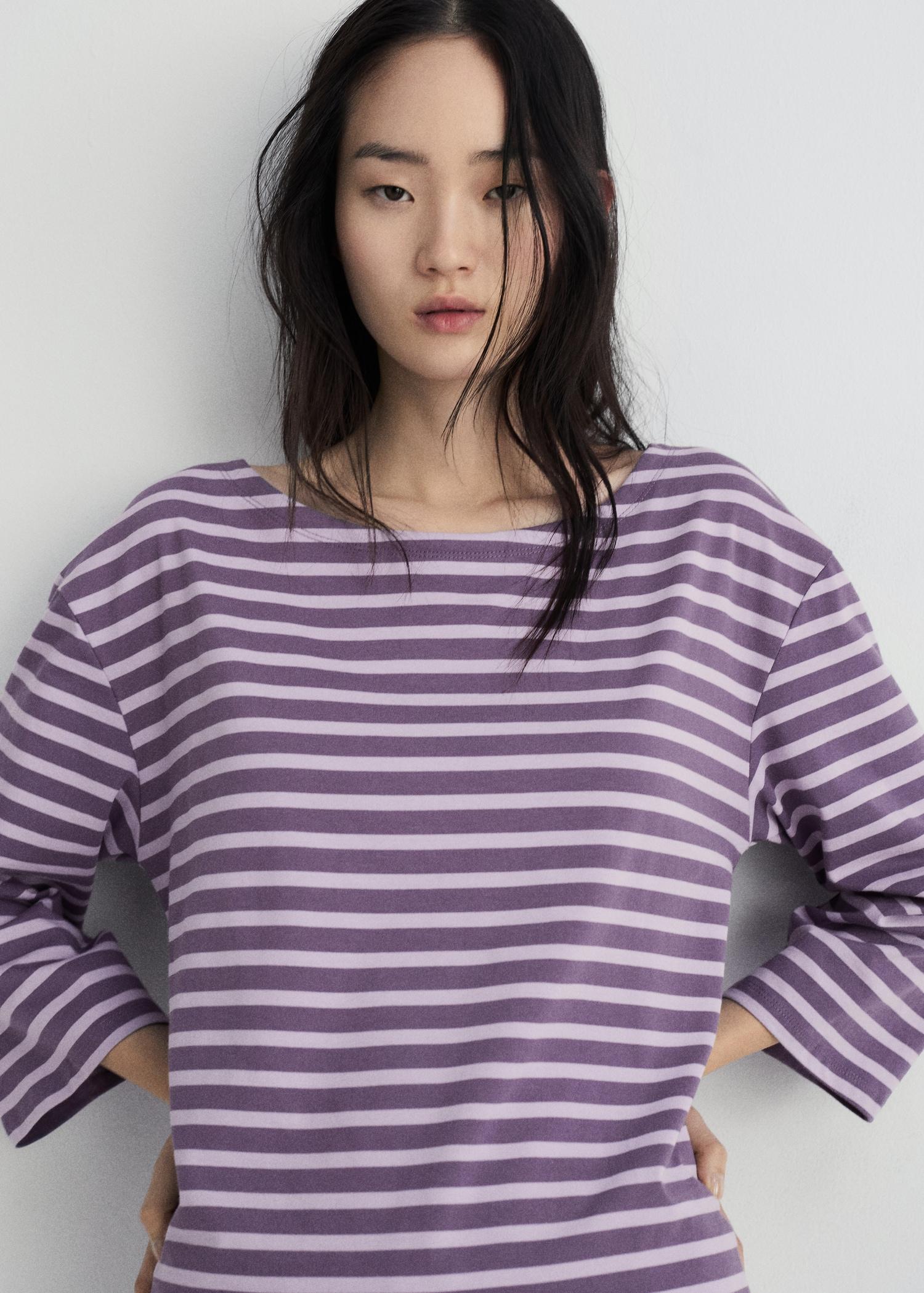 Woven cotton striped t-shirt - Women | MANGO USA Product Image