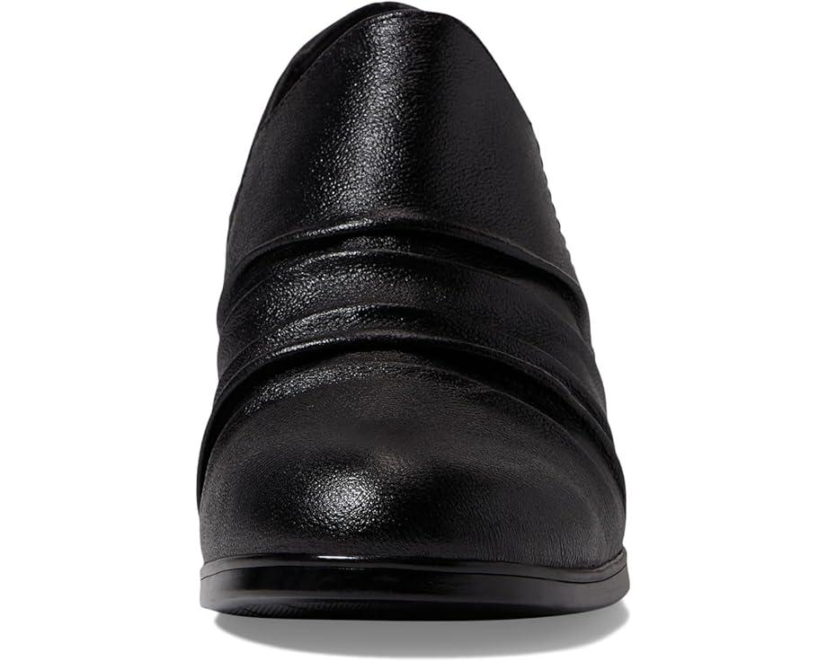 Women's Clarks Emily2 Cove Product Image