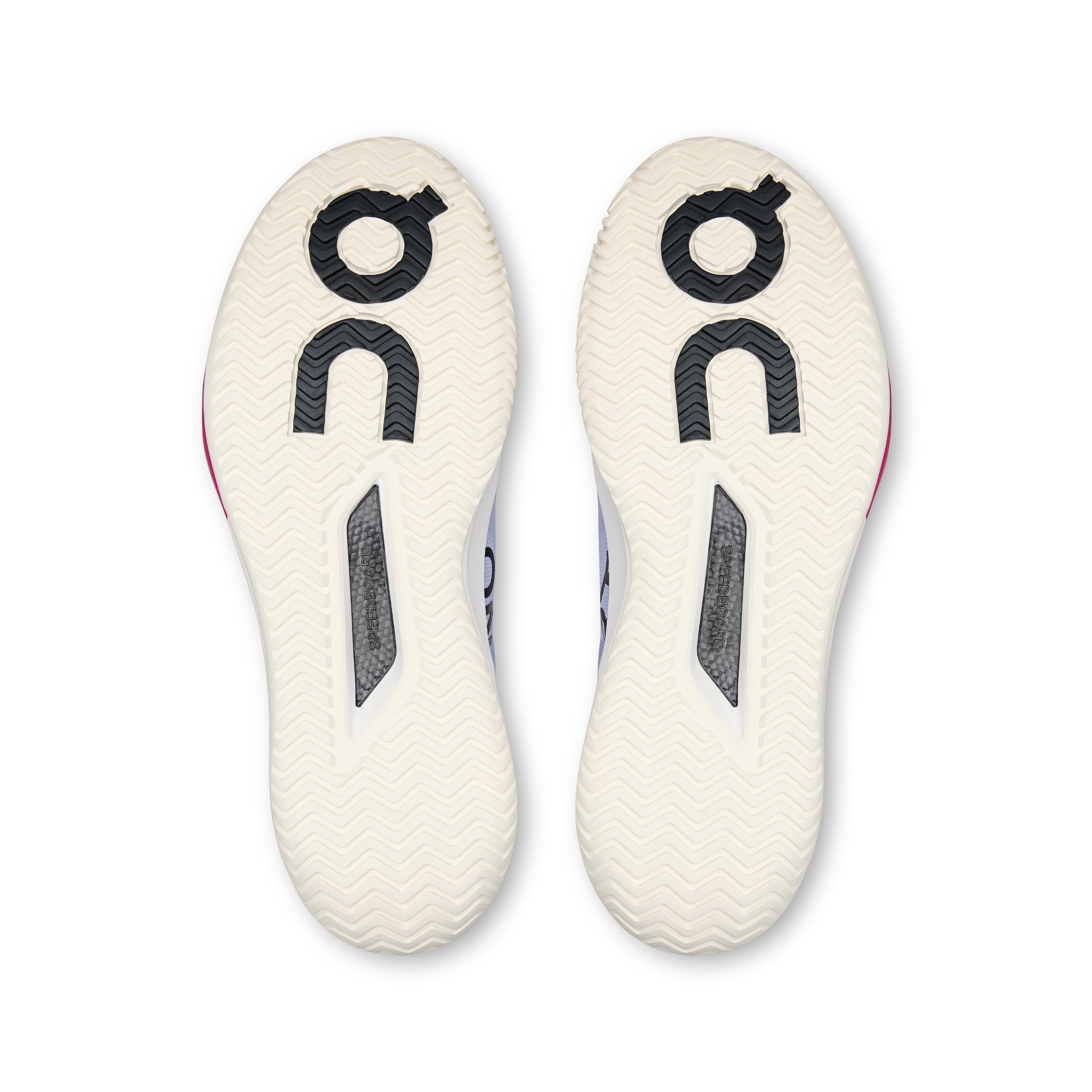 THE ROGER Pro 3 Clay: Women's Performance Tennis Shoe Product Image