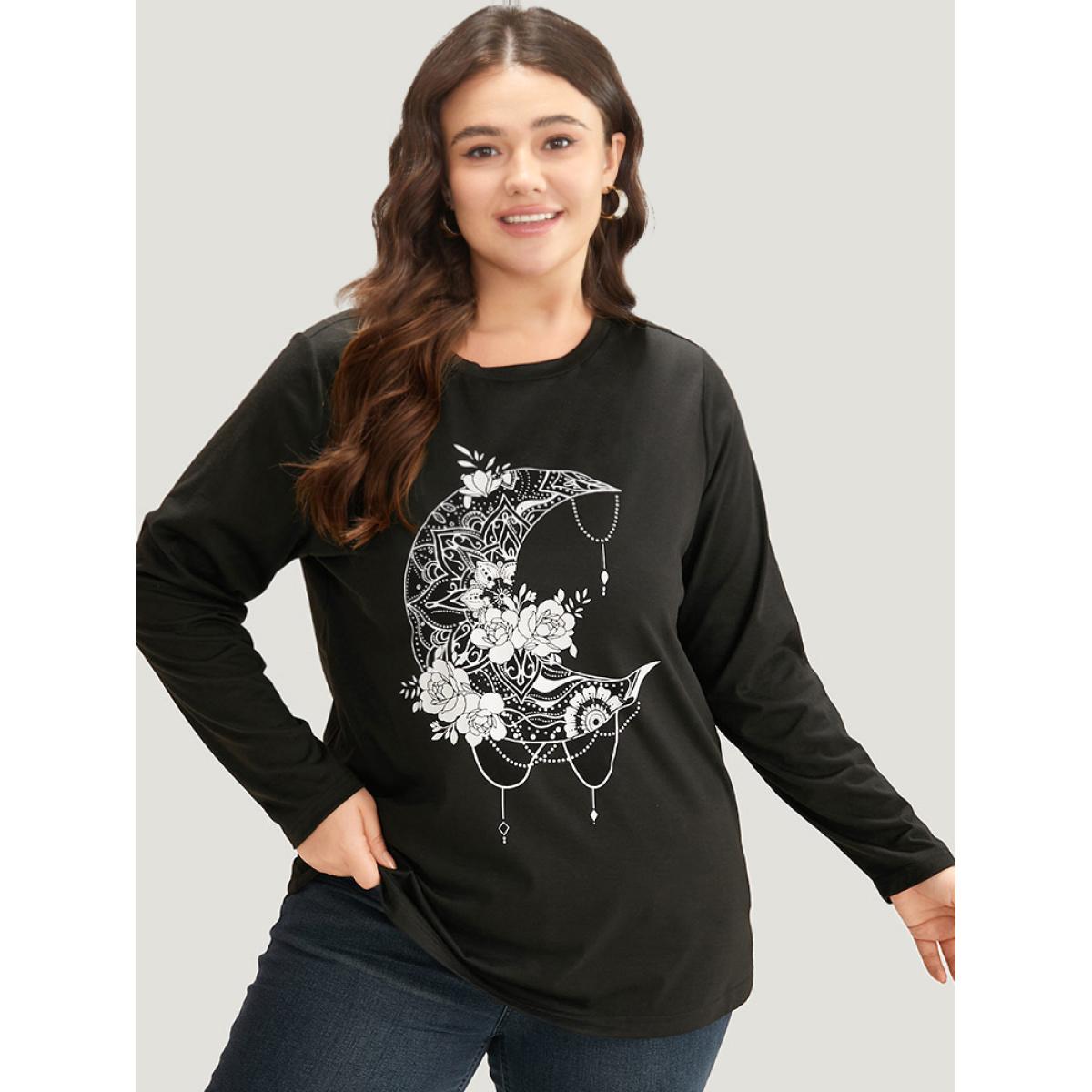 Plus Size Moon & Floral Print Round Neck T-shirt Black Women Casual Contrast Star and moon Dailywear T-shirts BloomChic 14-16/1X Product Image
