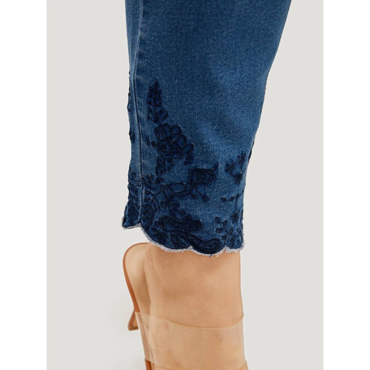 Plus Size Very Stretchy High Rise Medium Wash Embroidered Scalloped Hem Jeans Women Blue Casual Plain Embroidered High stretch Pocket Jeans BloomChic 12/L Product Image