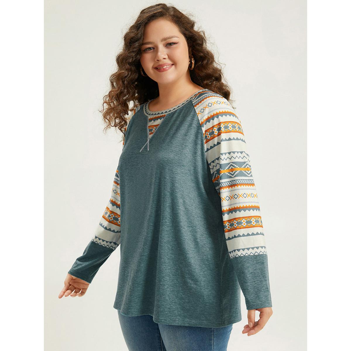 Plus Size Boho Print Raglan Sleeve T-shirt Green Women Casual Printed Bohemian Print Round Neck Dailywear T-shirts BloomChic 28/5X Product Image