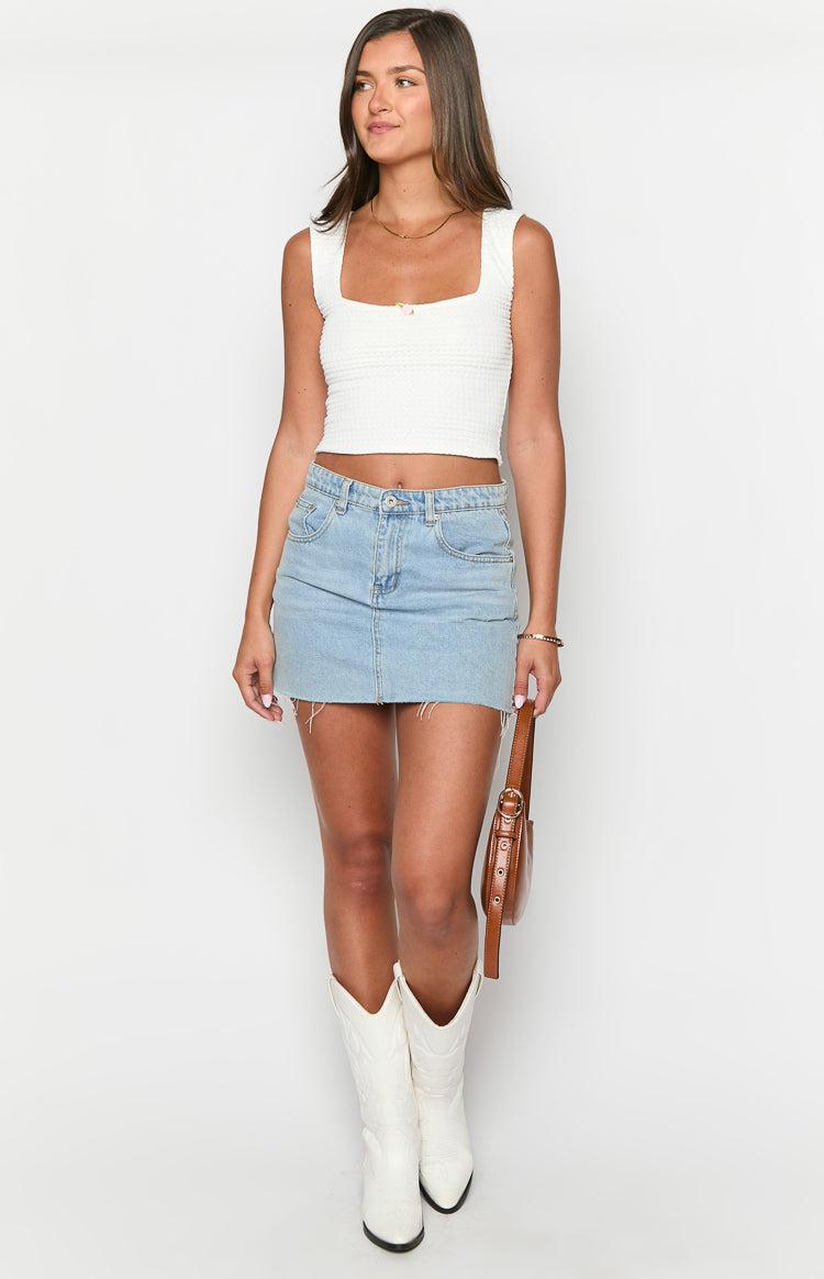 Azari White Top Product Image