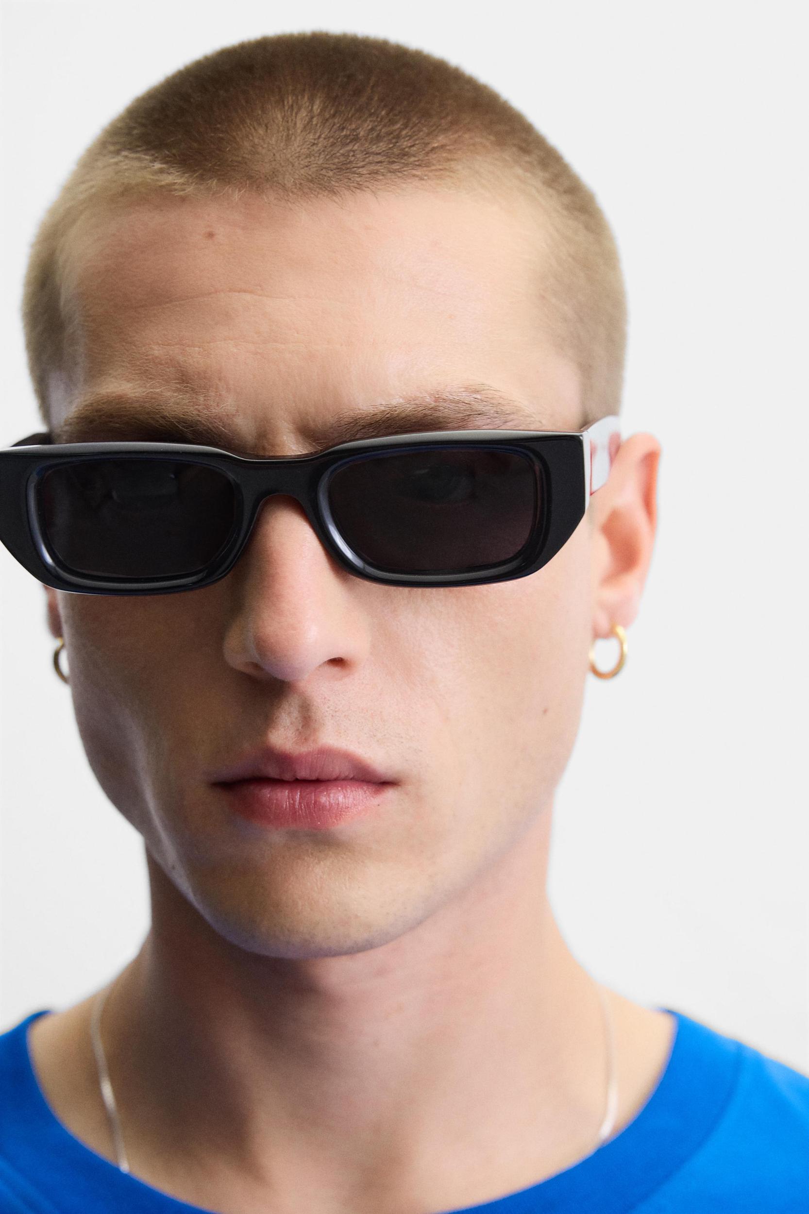 TEXT PRINT T-SHIRT Product Image