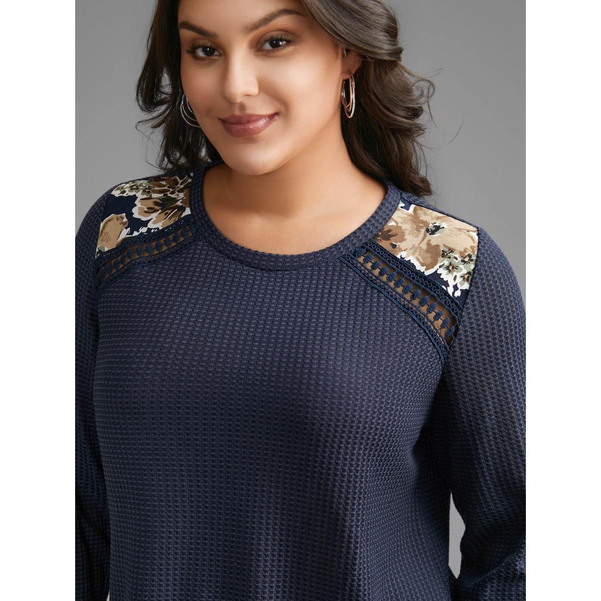 Plus Size Natural Flowers Patchwork Woven Ribbon T-shirt Indigo Women Casual Woven ribbon&lace trim Round Neck Everyday T-shirts BloomChic 10/M Product Image