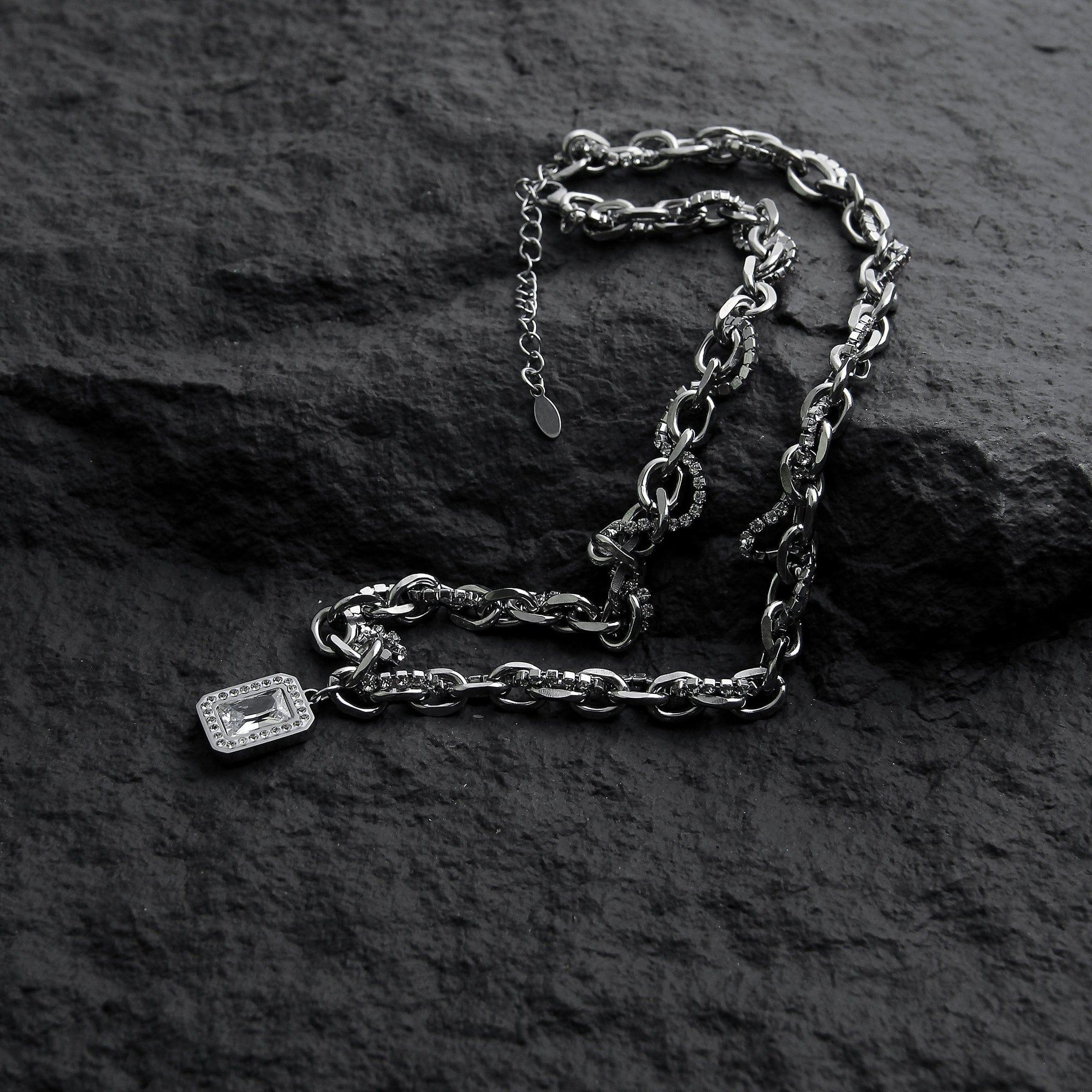 SQUARE PENDANT MULTI-CHAIN NECKLACE Product Image