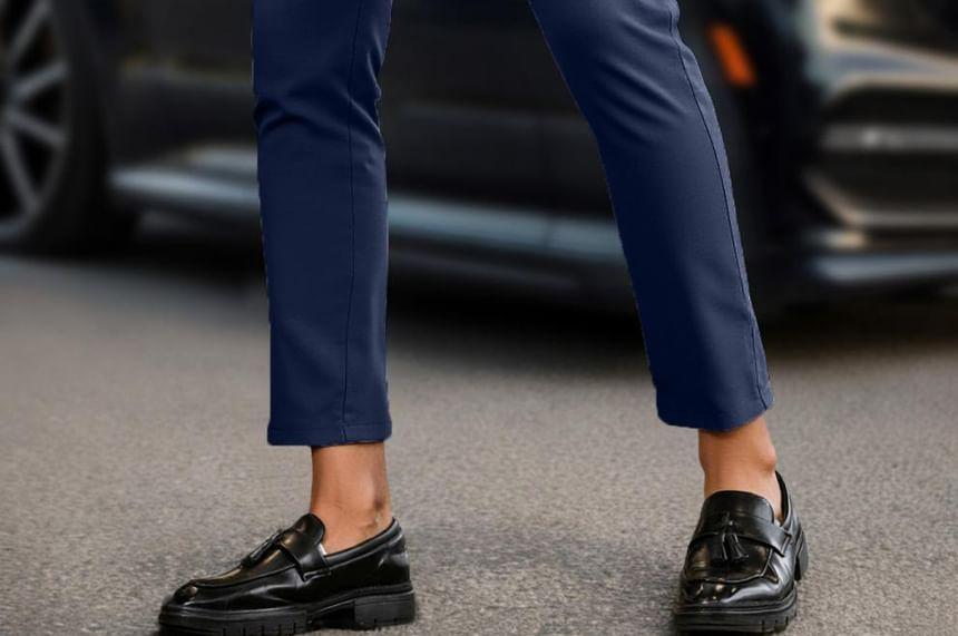 Mid Rise Plain Cropped Slim Fit Pants Product Image